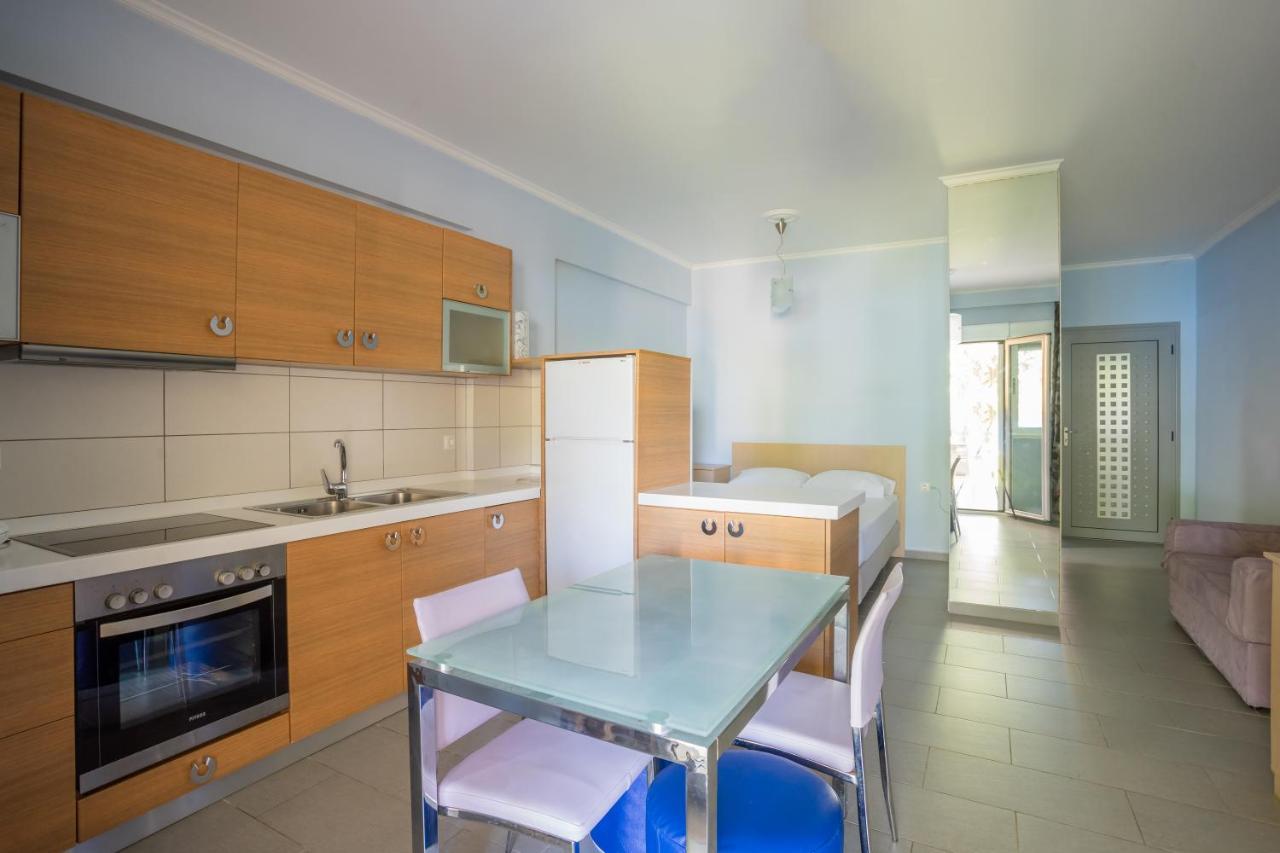 Lefkothea Apartments Никиана Екстериор снимка