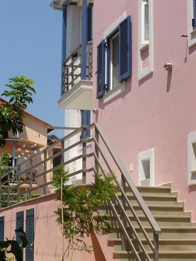 Lefkothea Apartments Никиана Екстериор снимка